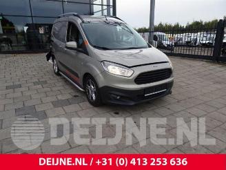 rozbiórka samochody osobowe Ford Courier  2015/5