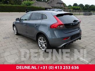 Volvo V-40 V40 (MV), Hatchback 5-drs, 2012 / 2019 2.0 D2 16V picture 5