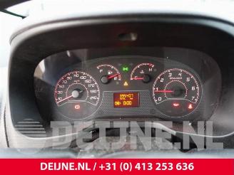 Fiat Fiorino Fiorino (225), Van, 2007 1.3 D 16V Multijet 80 picture 20