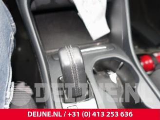 Volvo XC40 XC40 (XZ), SUV, 2017 1.5 T4 Plug-in Hybrid 12V picture 26