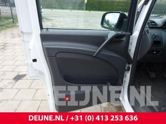 Mercedes Vito Vito (639.6), Van, 2003 / 2014 2.2 110 CDI 16V Euro 5 picture 19