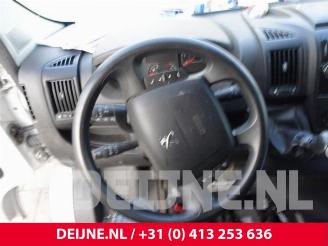 Peugeot Boxer Boxer (U9), Van, 2006 2.2 Blue HDi 140 picture 30