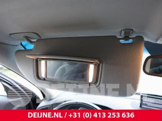 Volvo S-60 S60 I (RS/HV), Sedan, 2000 / 2010 2.4 20V 140 picture 23