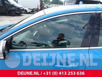 Volvo V-40 V40 (MV), Hatchback 5-drs, 2012 / 2019 1.6 D2 picture 13