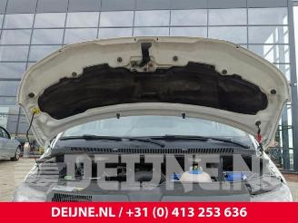 Volkswagen Transporter Transporter T5, Van, 2003 / 2015 2.0 TDI DRF picture 17