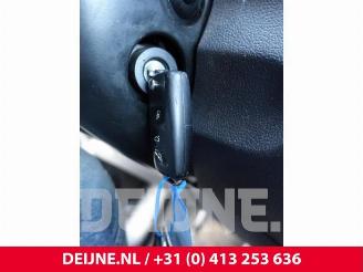 Volkswagen Caddy Caddy Combi III (2KB,2KJ), MPV, 2004 / 2015 1.6 TDI 16V picture 24