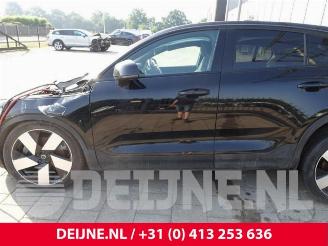 Volvo C-40 C40 Recharge (XK), SUV, 2021 / 2024 Recharge Twin 78 kWh picture 15