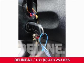 Volkswagen Caddy Caddy III (2KA,2KH,2CA,2CH), Van, 2004 / 2015 1.6 TDI 16V picture 24