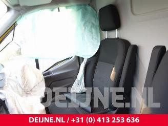 Ford Transit Transit, Van, 2013 E-Transit 68 kWh picture 21