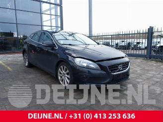disassembly passenger cars Volvo V-40 V40 (MV), Hatchback 5-drs, 2012 / 2019 1.6 D2 2013/8