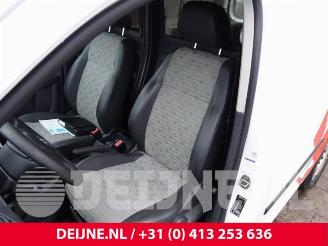 Volkswagen Caddy Caddy III (2KA,2KH,2CA,2CH), Van, 2004 / 2015 1.6 TDI 16V picture 18