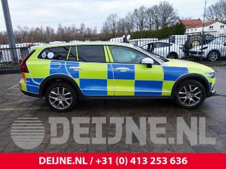 Volvo V-60 V60 Cross Country II (ZZ), Combi, 2018 2.0 B4 16V Mild Hybrid AWD picture 8