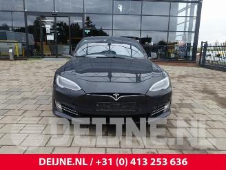 Tesla Model S Model S, Liftback, 2012 / 2026 75D picture 2