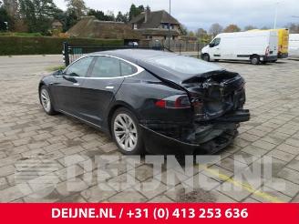 Tesla Model S Model S, Liftback, 2012 / 2026 75D picture 5