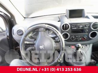 Peugeot Partner Partner (GC/GF/GG/GJ/GK), Van, 2008 / 2018 1.6 HDI 90 picture 30