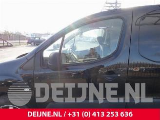Peugeot Partner Partner (GC/GF/GG/GJ/GK), Van, 2008 / 2018 1.6 HDI 90 picture 15