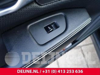 Volvo S-90 S90 II, Sedan, 2016 2.0 T8 Twin Engine 16V AWD picture 19