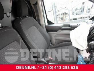 Ford Transit Transit Custom, Van, 2023 2.0 EcoBlue 150 picture 32