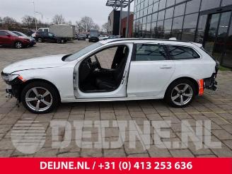 Volvo V-90 V90 II (PW), Combi, 2016 2.0 B6 Mild Hybrid AWD picture 4