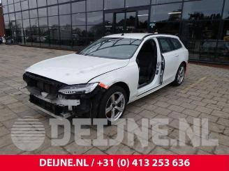 Volvo V-90 V90 II (PW), Combi, 2016 2.0 B6 Mild Hybrid AWD picture 3