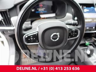 Volvo V-90  picture 25