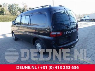 Hyundai Starex Starex (H 1), MPV, 1997 / 2004 2.5 TD picture 5