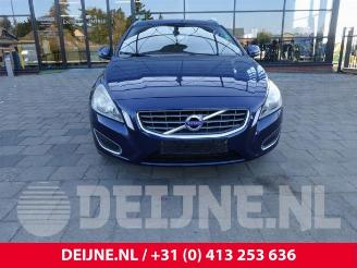 Volvo V-60 V60 I (FW/GW), Combi, 2010 / 2018 1.6 T4 16V Flexifuel picture 2