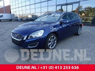 Volvo V-60 V60 I (FW/GW), Combi, 2010 / 2018 1.6 T4 16V Flexifuel picture 3