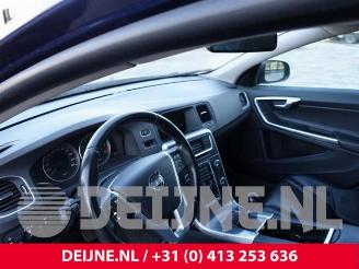 Volvo V-60 V60 I (FW/GW), Combi, 2010 / 2018 1.6 T4 16V Flexifuel picture 22