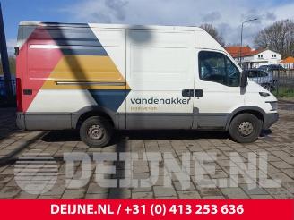 Iveco Daily New Daily III, Van, 1999 / 2007 35C12V picture 8