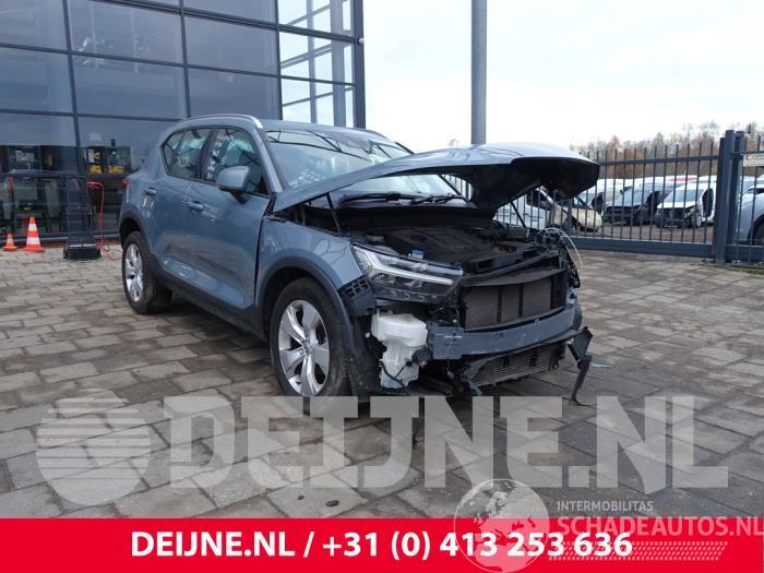 Volvo XC40 XC40 (XZ), SUV, 2017 2.0 D3 16V