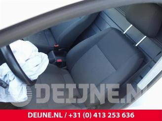 Volkswagen Caddy Caddy III (2KA,2KH,2CA,2CH), Van, 2004 / 2015 1.6 TDI 16V picture 18