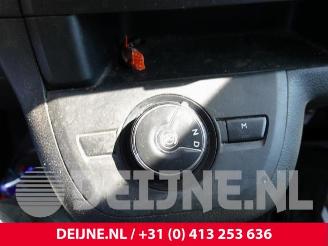 Peugeot Expert Expert (V1/VA/VB/VE/VF/VT/VY), Van, 2016 2.0 Blue HDi 180 16V picture 28