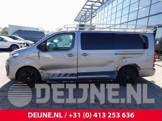 Peugeot Expert Expert (V1/VA/VB/VE/VF/VT/VY), Van, 2016 2.0 Blue HDi 180 16V picture 4