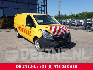 Auto da rottamare Mercedes Vito Vito (447.6), Van, 2014 2.2 116 CDI 16V 2015/11