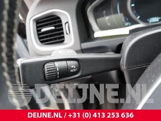 Volvo V-60 V60 I (FW/GW), Combi, 2010 / 2018 2.4 D6 20V Plug-in Hybrid AWD picture 22