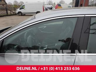 Volvo V-60 V60 I (FW/GW), Combi, 2010 / 2018 2.4 D6 20V Plug-in Hybrid AWD picture 14
