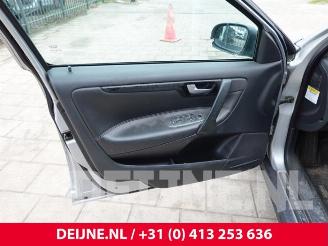 Volvo V-70 V70 (SW), Combi, 1999 / 2008 2.4 20V 140 picture 17