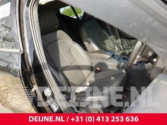 Volvo XC40 XC40 (XZ), SUV, 2017 2.0 D3 AWD Geartronic 16V picture 20