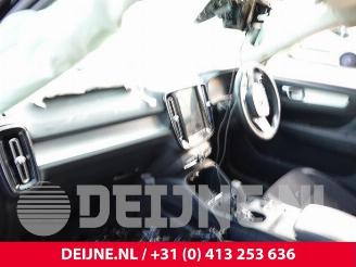 Volvo XC40 XC40 (XZ), SUV, 2017 2.0 D3 AWD Geartronic 16V picture 17