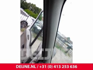 Renault Master Master II (ED/HD/UD), Chassis-Cabine, 1997 / 2010 2.5 dCi 16V 100 picture 28