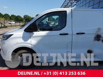 Ford Transit  picture 15