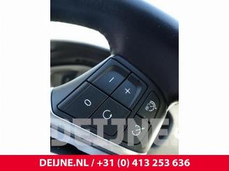 Volvo V-40 V40 (MV), Hatchback 5-drs, 2012 / 2019 2.0 T3 16V picture 21