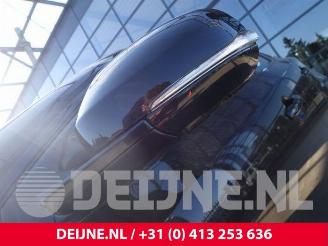 Volvo V-40 V40 (MV), Hatchback 5-drs, 2012 / 2019 2.0 T3 16V picture 12