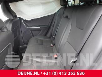 Volvo V-60 V60 I (FW/GW), Combi, 2010 / 2018 1.5 T2 16V Autom. picture 34