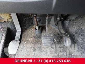 Renault Master Master III (FV), Van, 2010 2.3 dCi 110 16V FWD picture 31