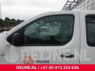 Peugeot Expert Expert (V1/VA/VB/VE/VF/VT/VY), Van, 2016 e-Expert picture 13
