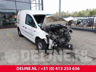 Vrakbiler auto Volkswagen Caddy Caddy IV, Van, 2015 1.2 TSI 2019/4