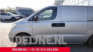 Hyundai H-300 H-300, Van, 2008 2.5 CRDi picture 16