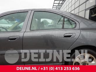 Volvo S-60 S60 I (RS/HV), Sedan, 2000 / 2010 2.4 20V 170 picture 23